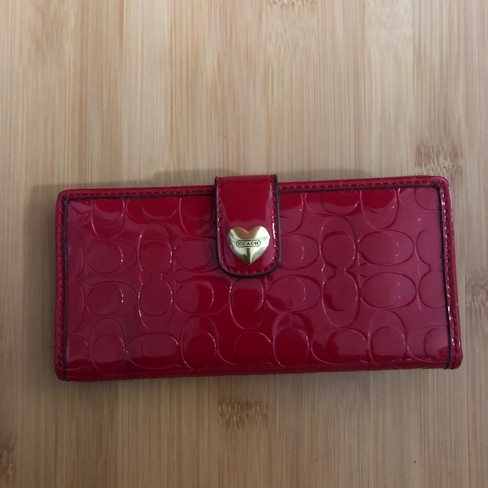 NWT Coach Patent Leather Wallet